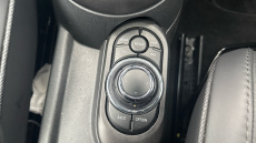 MINI Cooper 2.0 S Exclusive [Level 2] 3dr Auto Petrol Hatchback